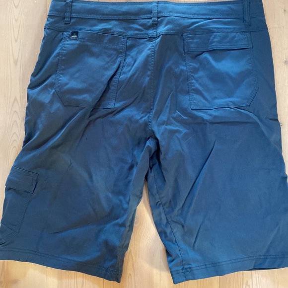 Prana Zion shorts XXL excellent condition - Picture 4 of 4